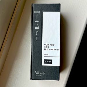 New In Box, never Opened. NIOD Non-Acid Acid Precursor 15% 1oz